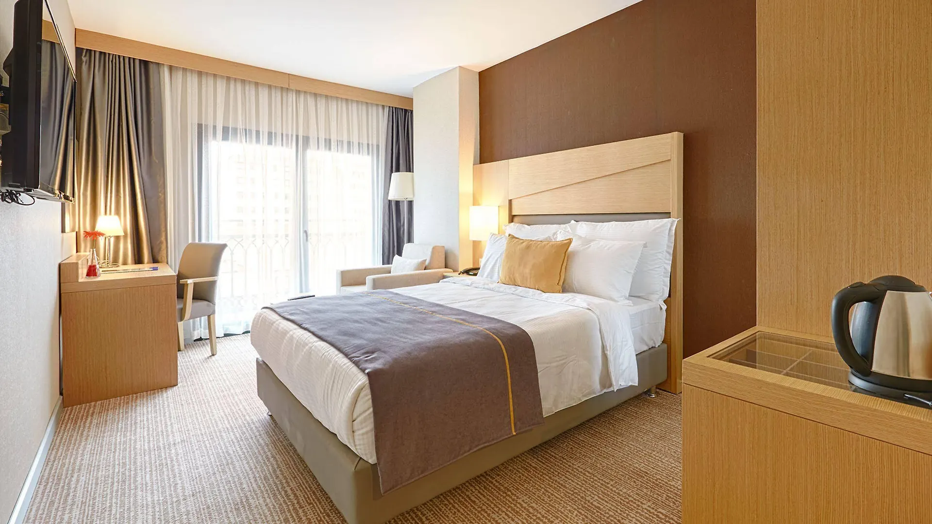 Kordon Hotel Cankaya İzmir 4*,