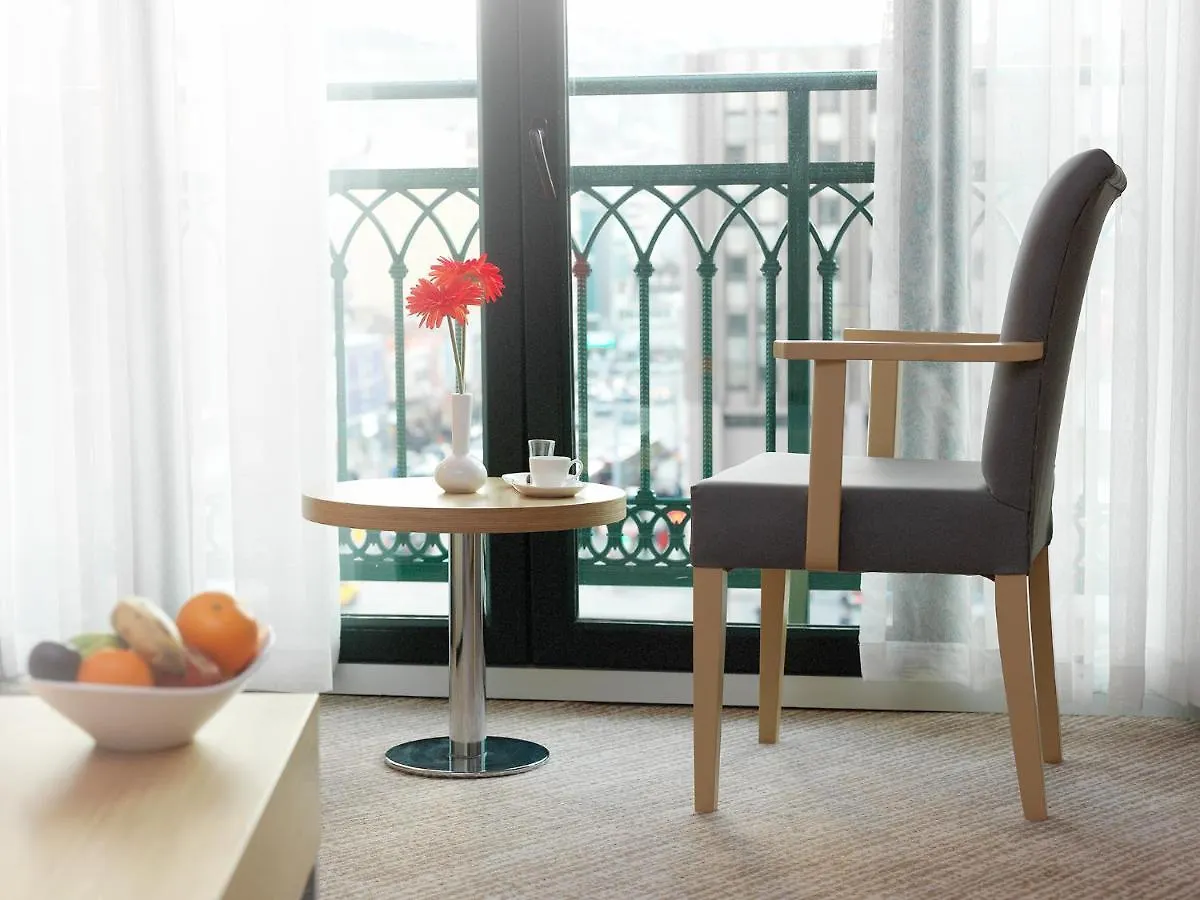 Kordon Hotel Cankaya إزمير 4*,